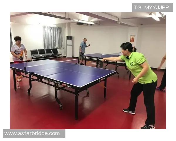 杨芳独家分享乒乓球技巧与心得助你提升球技的秘诀与经验